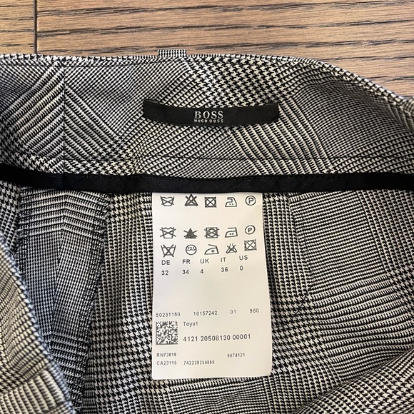 Boss Hugo Boss Women’s Grey Plaid Dress Pants Ankle Trousers US 0 XS - Picture 3 of 7